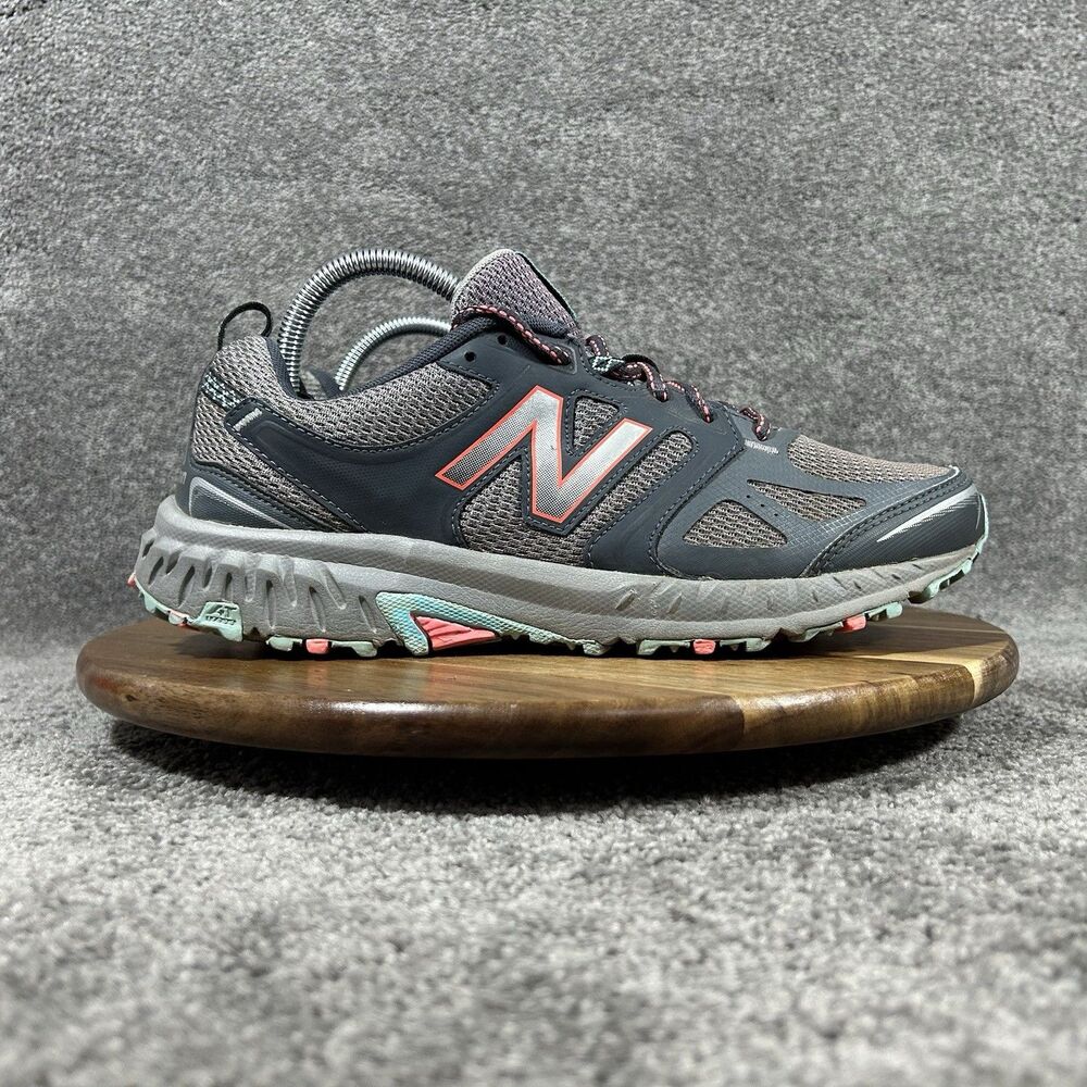 New Balance 412 v3 WTE412O3 Women’s Sz 10 All-Terrain Trail Running Shoes Used